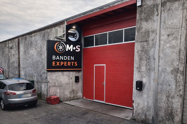 Vestiging van M+S Tyre Expert aan de Hasseltsesteenweg in Sint-Truiden